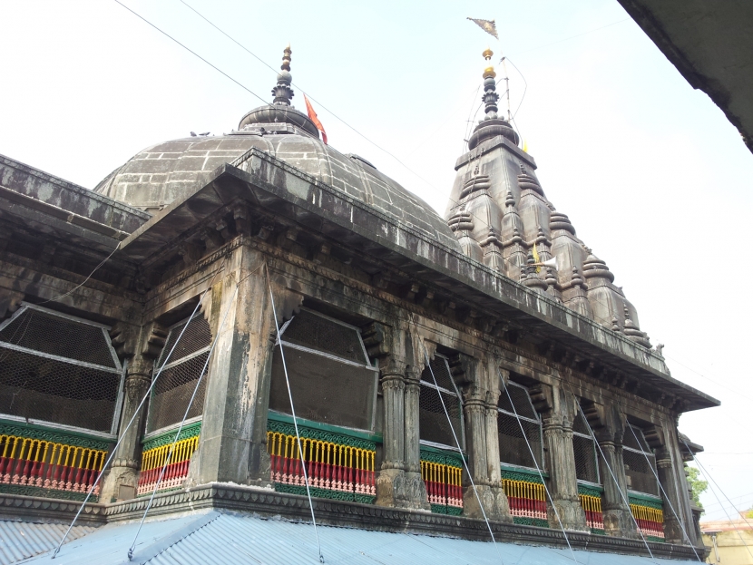 Vishnupad Temple