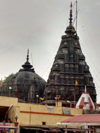 vishnupad-temple